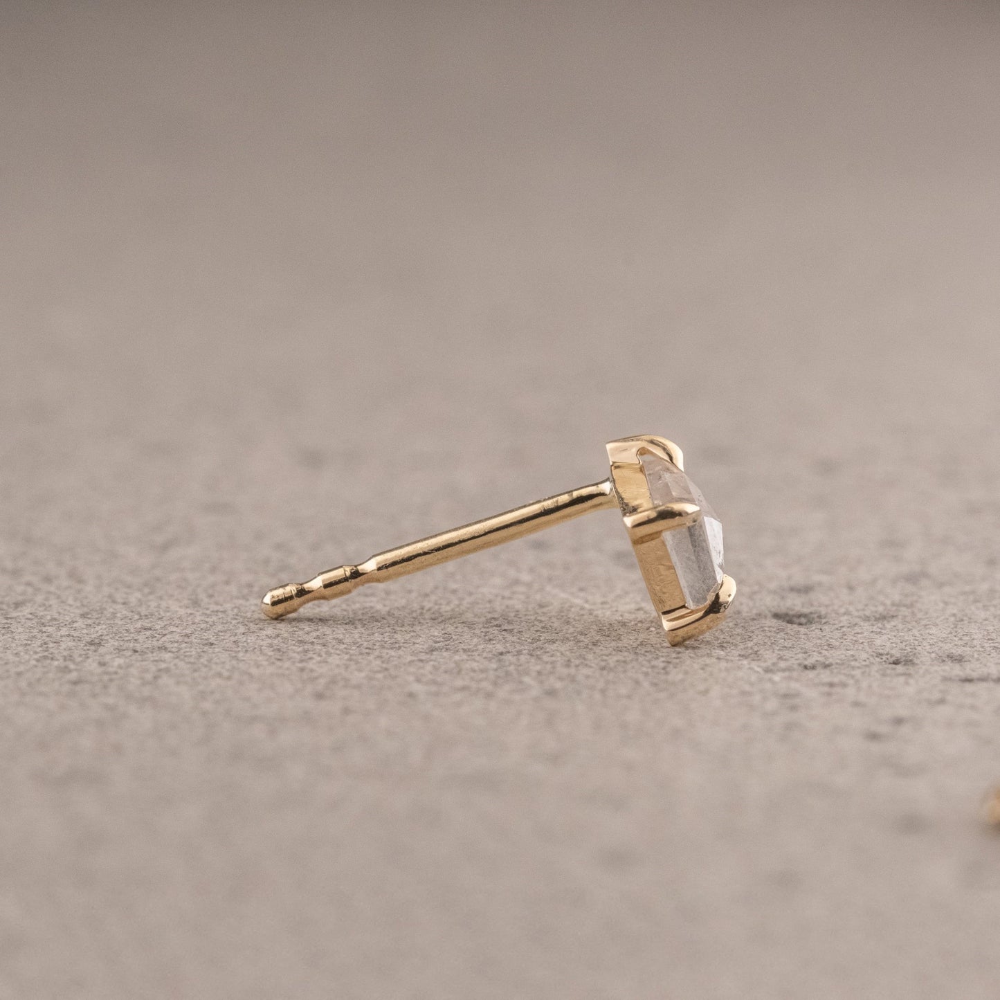 Natural Salt And Pepper 0.31CT Kite Diamond Stud Earring