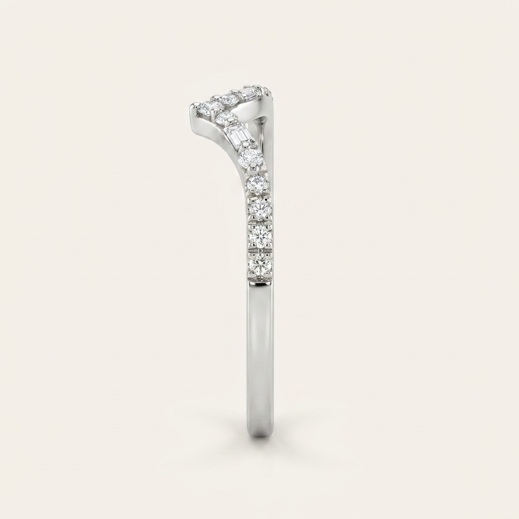 Moissanite 0.29 CT Baguette & Round Cut Diamond Ring