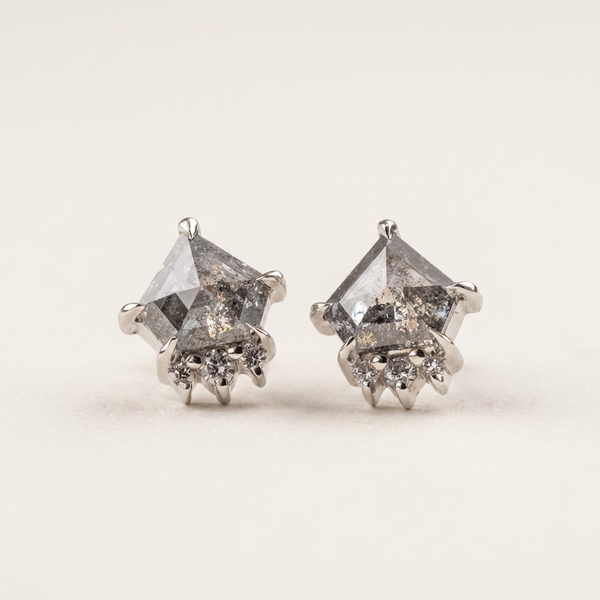 Salt & Pepper