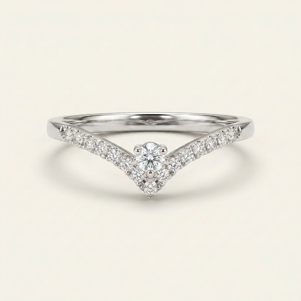 Moissanite 0.21 CT Round Cut Diamond Ring