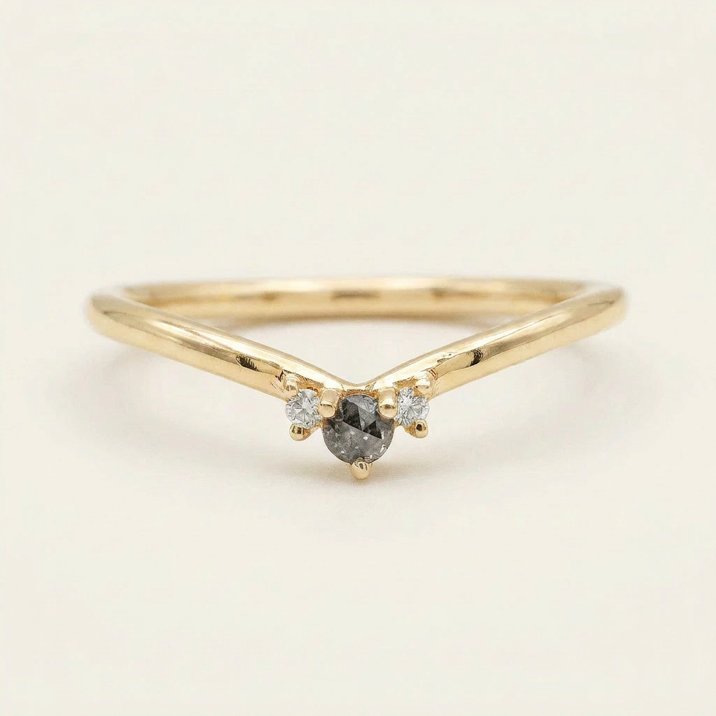 0.15 CT Round Cut Salt and Pepper Diamond Ring