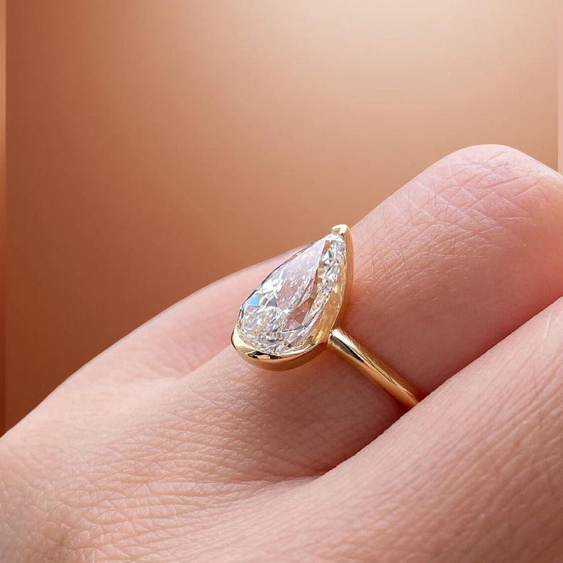 Moissanite 2.50 CT Pear Cut Diamond Solitaire Engagement Ring