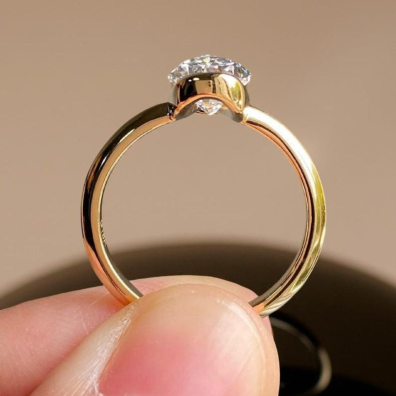 Moissanite 2.50 CT Pear Cut Diamond Solitaire Engagement Ring