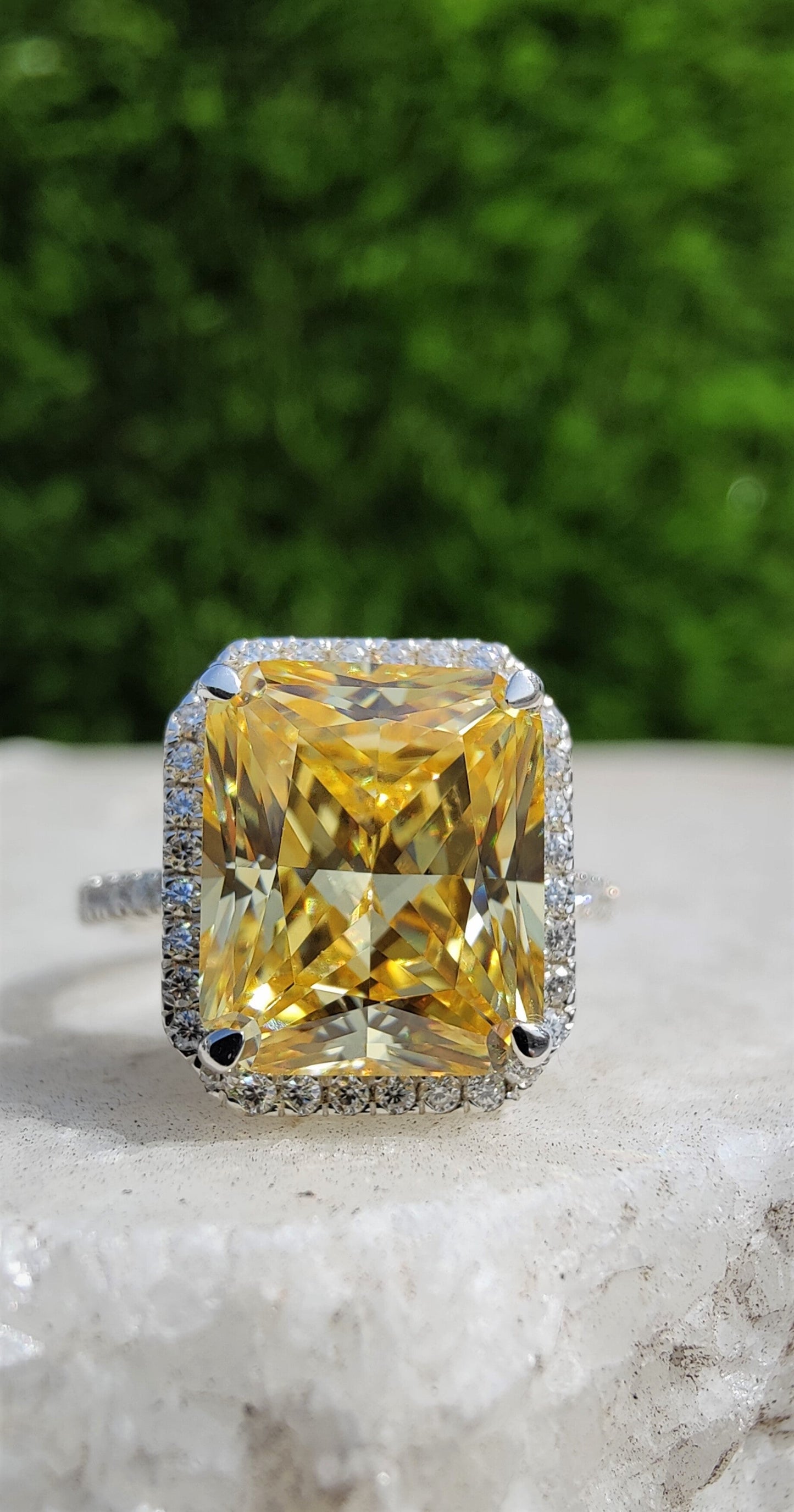 Moissanite 2.50CT Yellow Radiant Diamond Art Deco Unique Engagement Ring